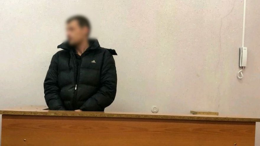 Спор двух уголовников из-за тюремных сроков закончился убийством: дело рассмотрят присяжные