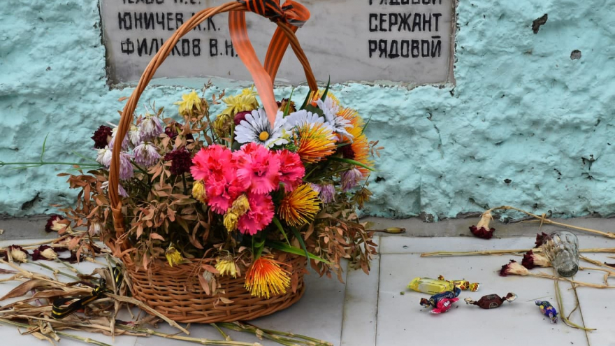 В Петровске реконструируют памятник на братской могиле