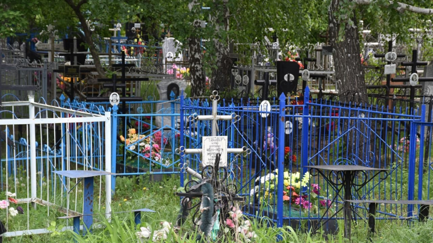 В Петровске реконструируют памятник на братской могиле