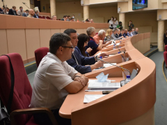 В Саратовской областной думе появились четыре новых депутата