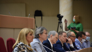 В Саратовской областной думе появились четыре новых депутата