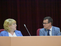 Мы должны растить патриотов родового гнезда: студентам дали право бесплатно учиться в саратовских вузах, но почти 250 мест остались невостребованными