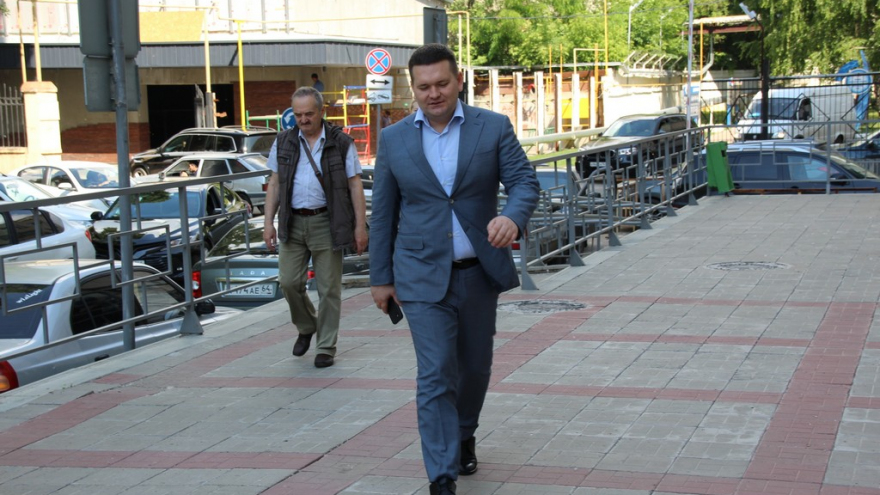 Депутат Андрей Воробьев поздравил социальных работников Саратова с профессиональным праздником