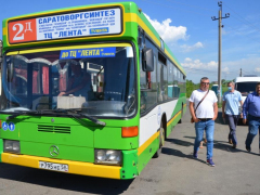 Чиновники нашли в саратовских автобусах грязь и рваные сиденья