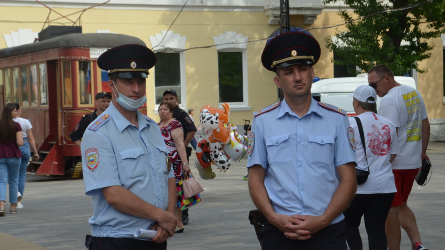 В центре Саратова устроили средневековое сражение (видео)