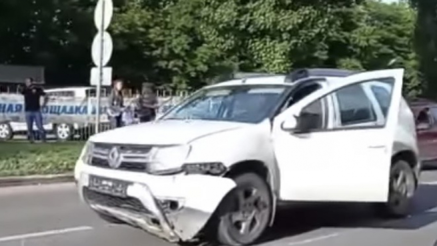 Около саратовского ипподрома в ДТП разбился мотоциклист