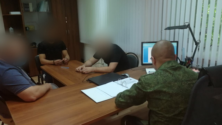 В Балакове мужчину ударили бутылкой по голове и забили кулаками до смерти: подозреваемого задержали