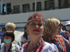 В Саратове стартовала экспедиция с представителями народов Поволжья: делегаты уплыли на теплоходе