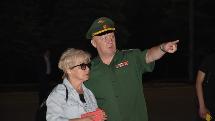 80 лет со дня начала Великой Отечественной войны: в Парке Победы выложили картину из пяти тысяч горящих свечей