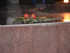 80 лет со дня начала Великой Отечественной войны: в Парке Победы выложили картину из пяти тысяч горящих свечей