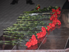 80 лет со дня начала Великой Отечественной войны: в Парке Победы выложили картину из пяти тысяч горящих свечей