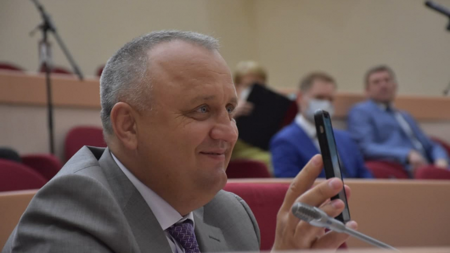Варяги нам не нужны: в Саратовской области установили новые требования для кандидатов в губернаторы и депутаты
