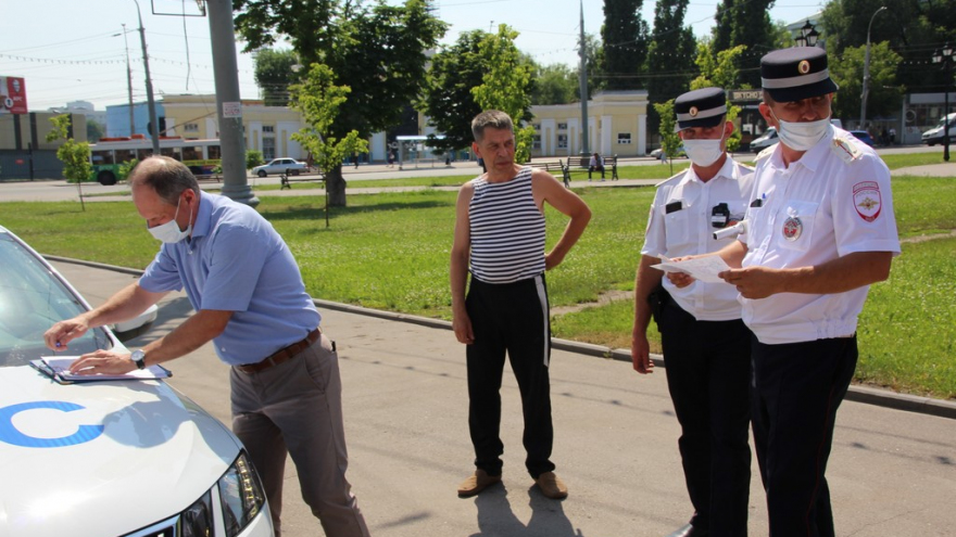 Замглавы минтранса о маршрутках и автобусах Саратова: Нельзя начинать движение, пока хоть кто-то из пассажиров без маски