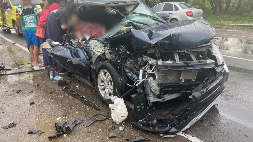 Под Саратовом в автокатастрофе с КамАЗом погибла женщина