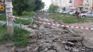 Мэрия расторгла два контракта на 44 миллиона рублей с Колизеем: фирма Асланяна провалила ремонт тротуаров в Саратове