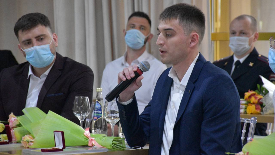 Саратовский губернатор пообещал молодежи город будущего за 500 миллиардов с горизонтальными домами