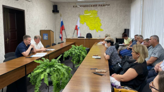 Депутат Воробьев обсудил с главами сельских поселений подходы к финансированию ремонта внутрипоселковых дорог