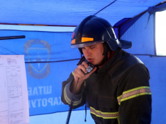 В торговом центре Happy Молл десятки сотрудников МЧС тушили воображаемый пожар