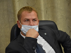 Никуда не деться от нареканий и замечаний: в саратовском правительстве поздравили и наградили строителей