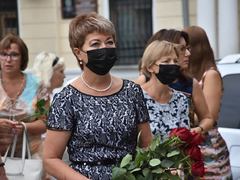 День рождения Олега Табакова: саратовцы почтили память актера рядом с оскверненным вандалами мемориалом