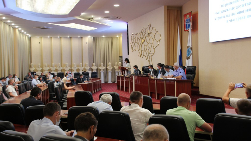 Проблемная высотка на Сакко и Ванцетти: застройщику рекомендовали увеличить число рабочих