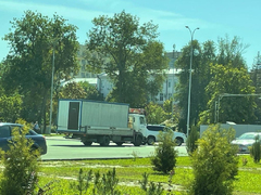 Реконструкция Театра оперы и балета: очевидцы сообщили, что с площадки вывозят строительные вагончики