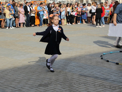В Саратове депутат Госдумы поздравил первоклашек с Днем знаний цитатой из Библии