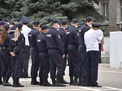 День рождения ППС: саратовские полицейские получили трех щенков бельгийской овчарки (их отправят в собачью школу)