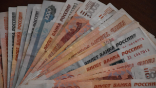 Саратовец хотел купить грузовик на Авито, но нарвался на мошенников и потерял 175 тысяч рублей
