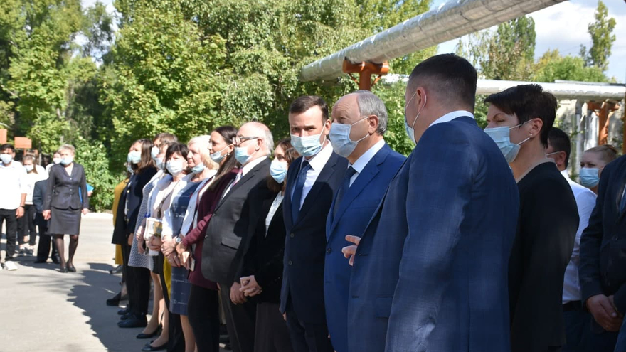 Это сейчас очень необходимо: саратовскому губернатору показали, как устанавливают унитаз