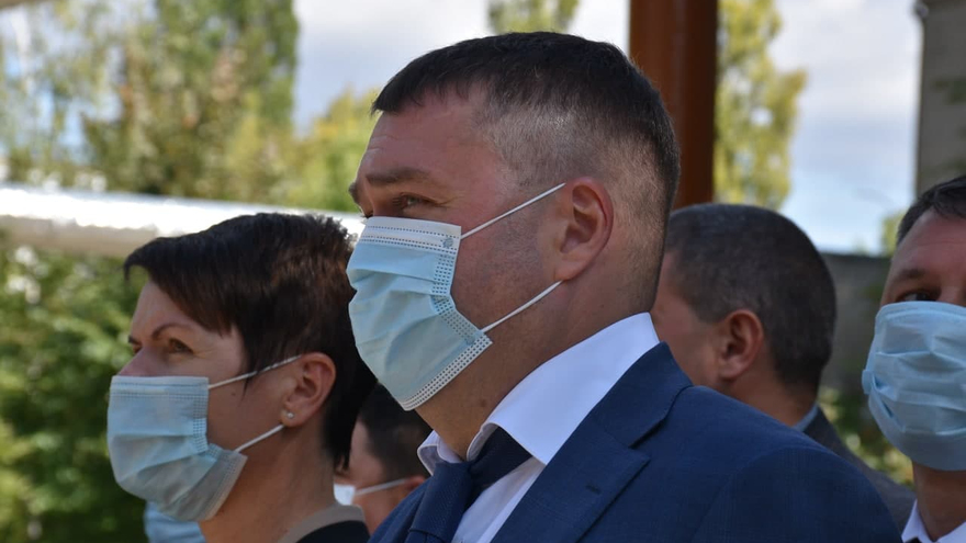 Это сейчас очень необходимо: саратовскому губернатору показали, как устанавливают унитаз