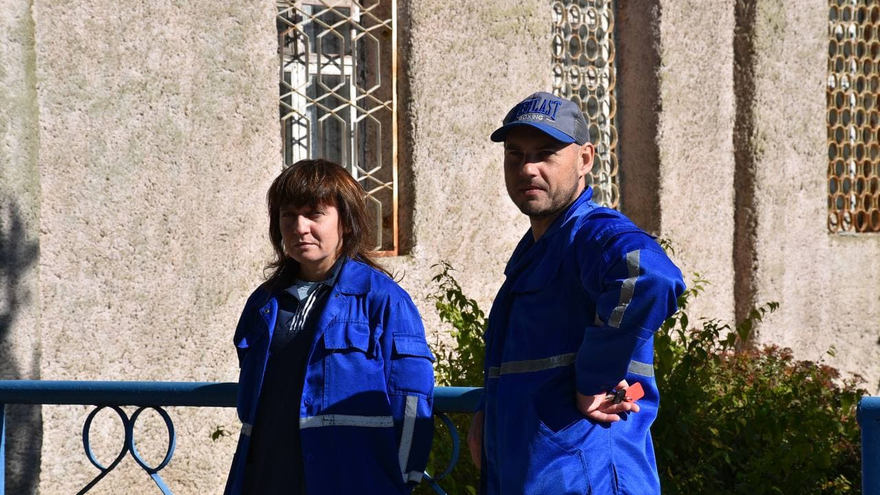 Буревестник, Уличный боец, Зверобой: перед саратовским губернатором устроили конные скачки