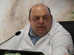 Нет никакого бардака: глава саратовского минздрава объяснил, почему скорая может ехать на вызов более 10 часов