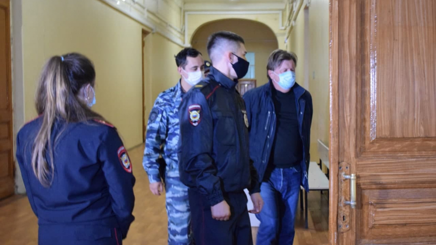 Махинации с землей: суд отправил бывшего архитектора Саратова под домашний арест
