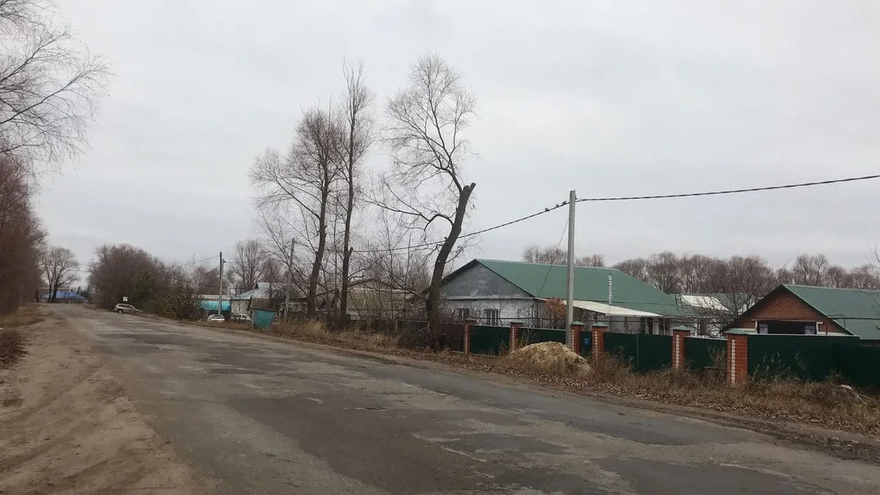 Чиновникам саратовских сел хотят дать возможность самим решать, какие дороги ремонтировать