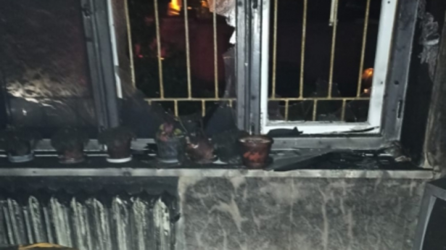 В Энгельсе пожар унес жизнь владелицы квартиры на Одесской
