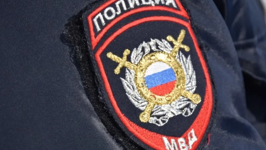 В Саратове лихач наехал на полицейского и защемил ему руки дверным стеклом: приговор