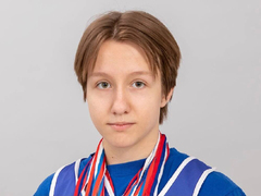 Продержаться в бою: спортсменка из Саратовской области готовится к чемпионату мира, где оппоненты играют в шахматы, а потом избивают друг друга