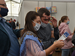 В Саратове открылась международная книжная ярмарка: ожидается приезд создателей комикса Майор Гром