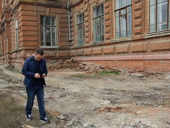 В Аткарске при поддержке депутата Воробьева установили новую воркаут-площадку