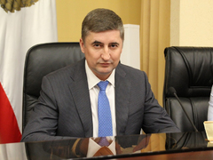 Владимир Путин продлил полномочия прокурора Саратовской области