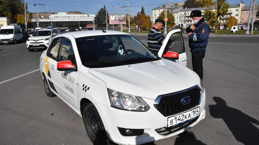 На саратовском вокзале ловили антимасочников: им грозят штрафы до 30 тысяч рублей