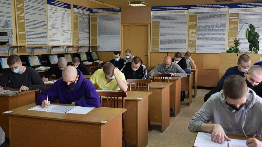 Отслужу и вернусь со спокойной душой: более 2 тысяч призывников отправятся в армию из Саратовской области