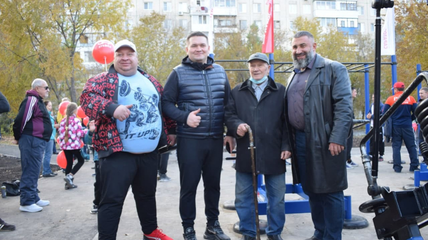 Депутат Госдумы Андрей Воробьев открыл в Заводском районе еще один народный фитнес-парк