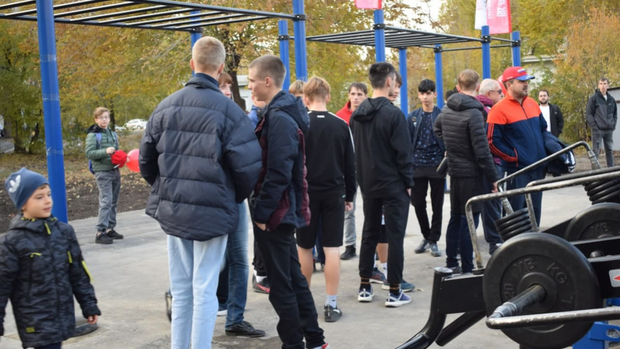 Депутат Госдумы Андрей Воробьев открыл в Заводском районе еще один народный фитнес-парк