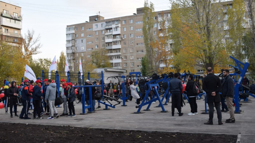 Депутат Госдумы Андрей Воробьев открыл в Заводском районе еще один народный фитнес-парк