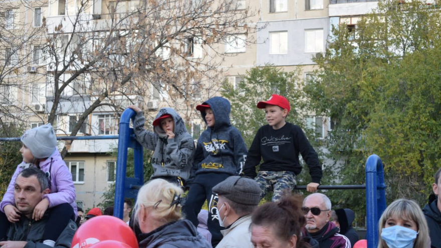 Депутат Госдумы Андрей Воробьев открыл в Заводском районе еще один народный фитнес-парк