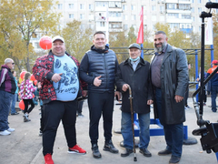 Депутат Госдумы Андрей Воробьев открыл в Заводском районе еще один народный фитнес-парк