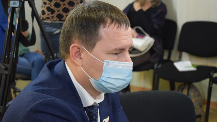 Коронавирус: саратовский общественник предложил успокаивать пассажиров автобусов табличками