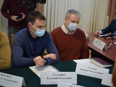 Коронавирус: саратовский общественник предложил успокаивать пассажиров автобусов табличками